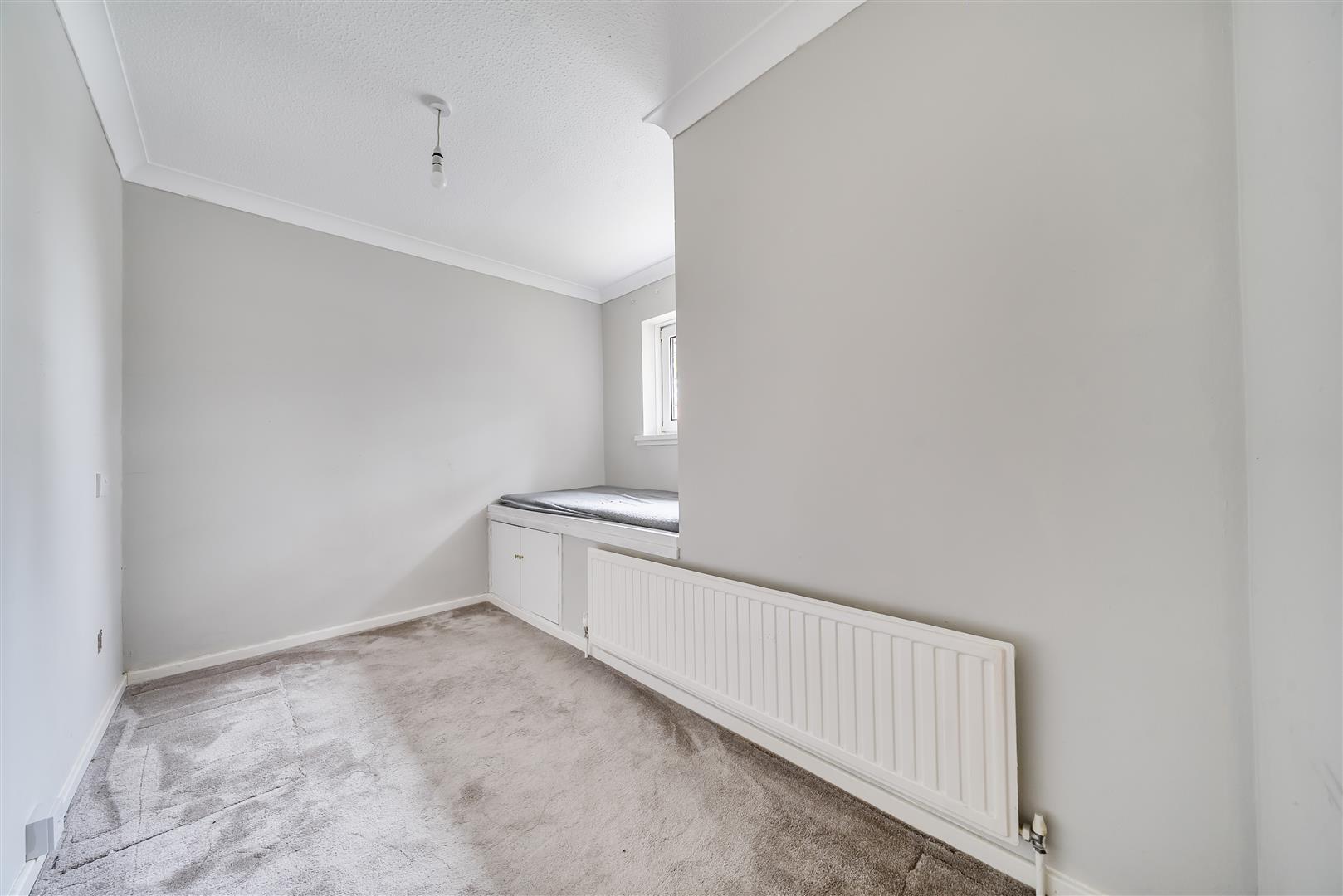 Clare Court, Loughor, Swansea, SA4 6UH